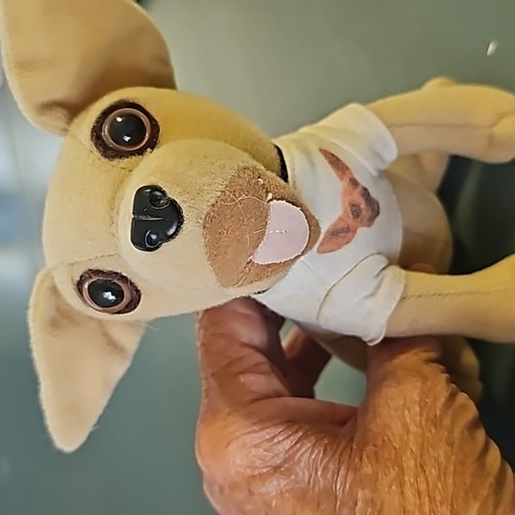 4 Tocco Bell dogs. Very good used condition Adorable little‎ guys. - Picture 5 of 7